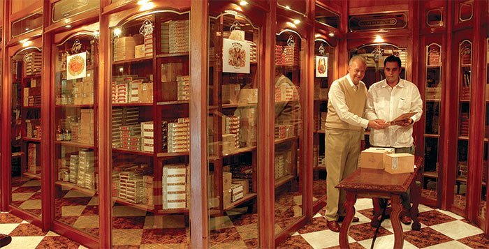 Walk-in Humidor | Att förvara Habanos | Om kubanska cigarrer